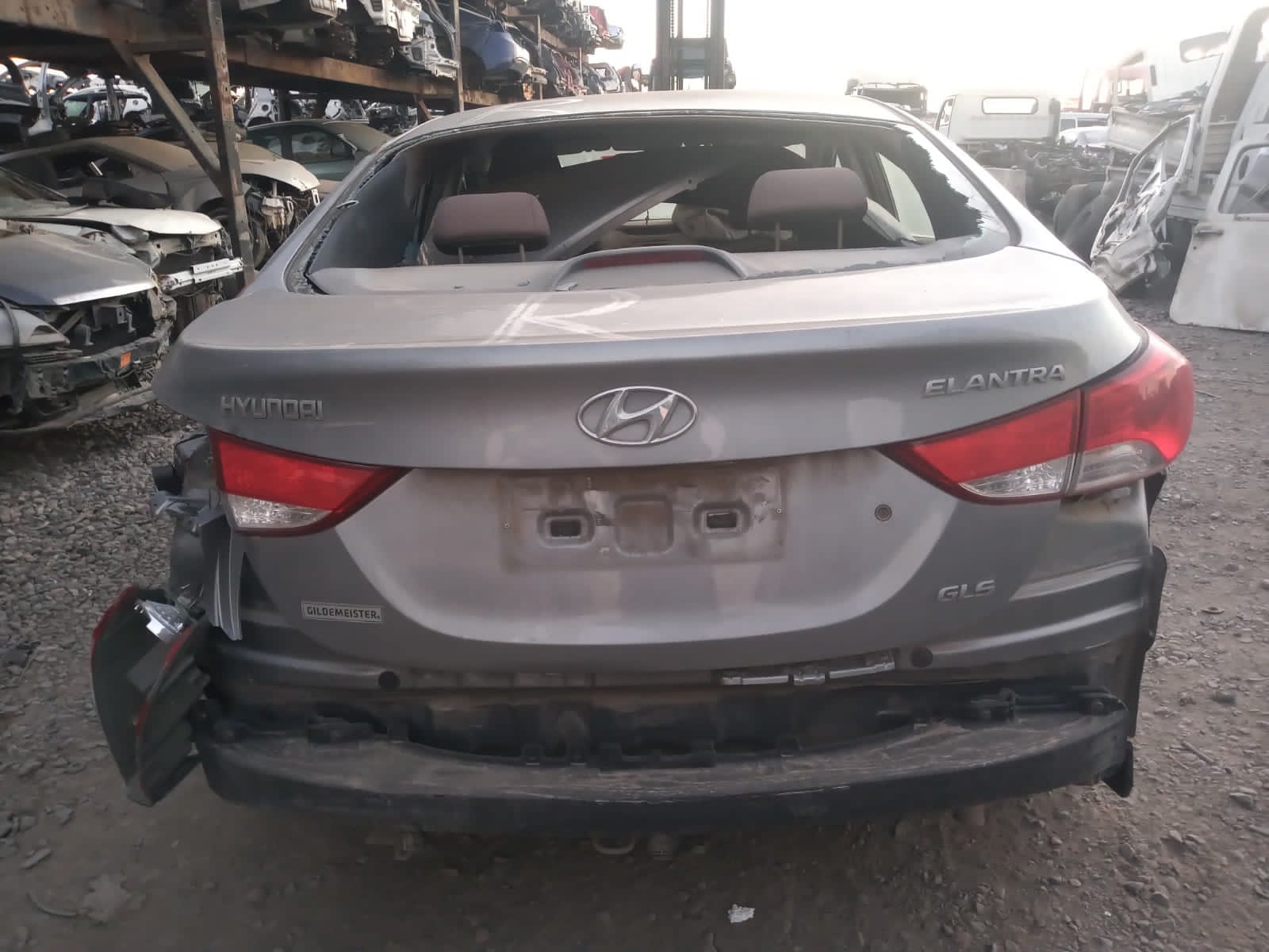  Hyundai ELANTRA 2013    EN DESARME